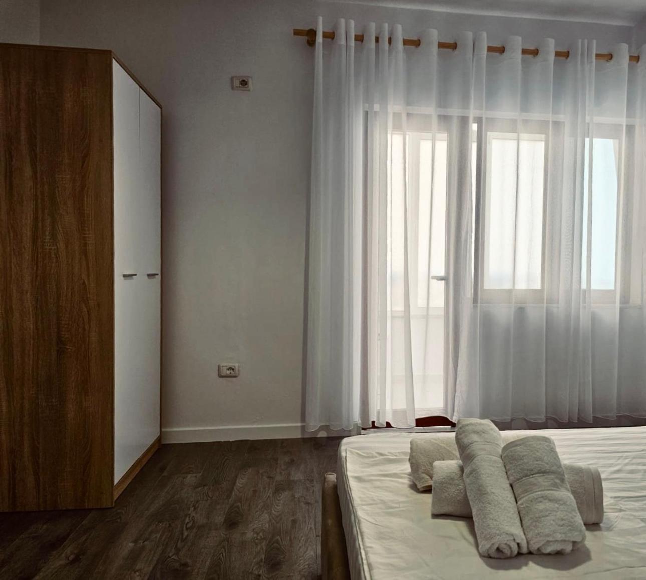 Hi5 Rooms Тирана Экстерьер фото