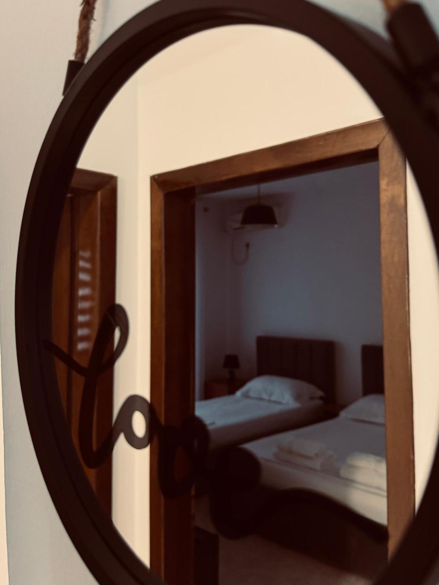 Hi5 Rooms Тирана Экстерьер фото