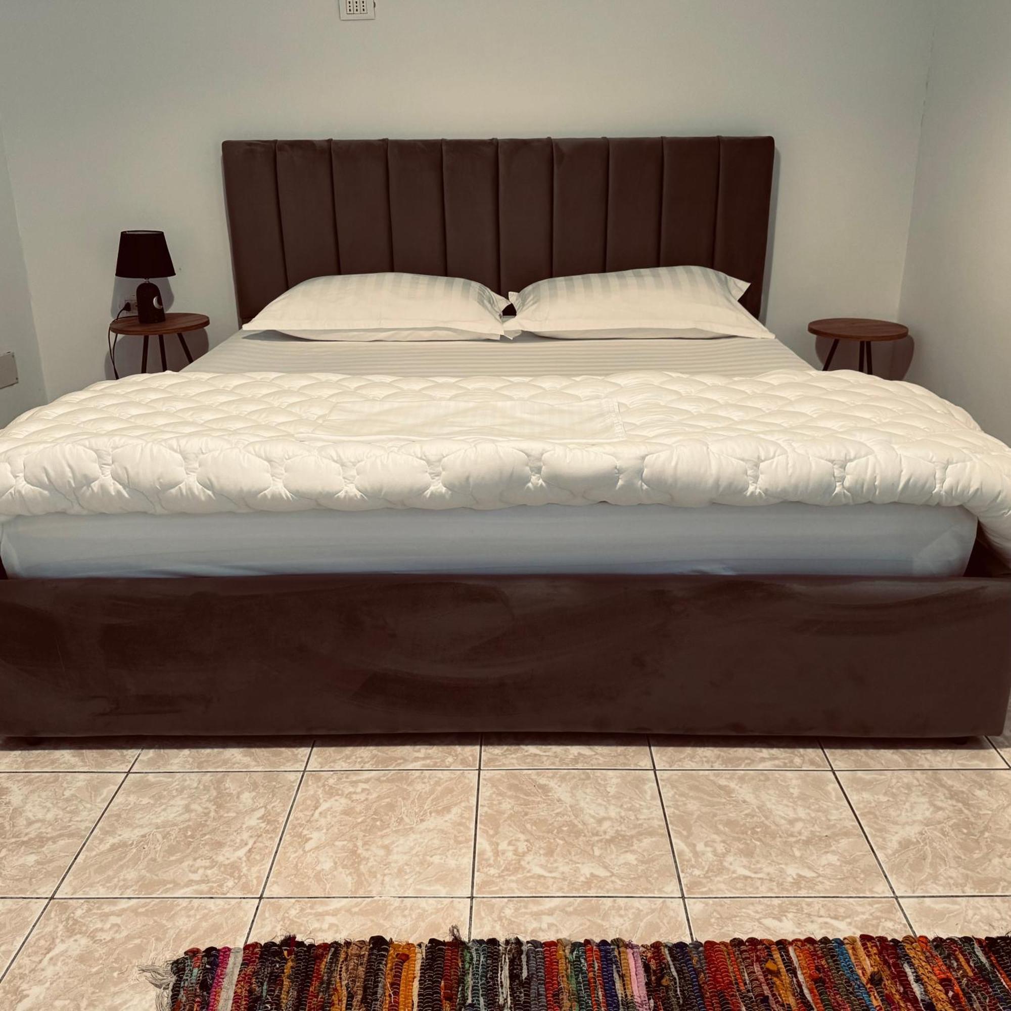 Hi5 Rooms Тирана Экстерьер фото